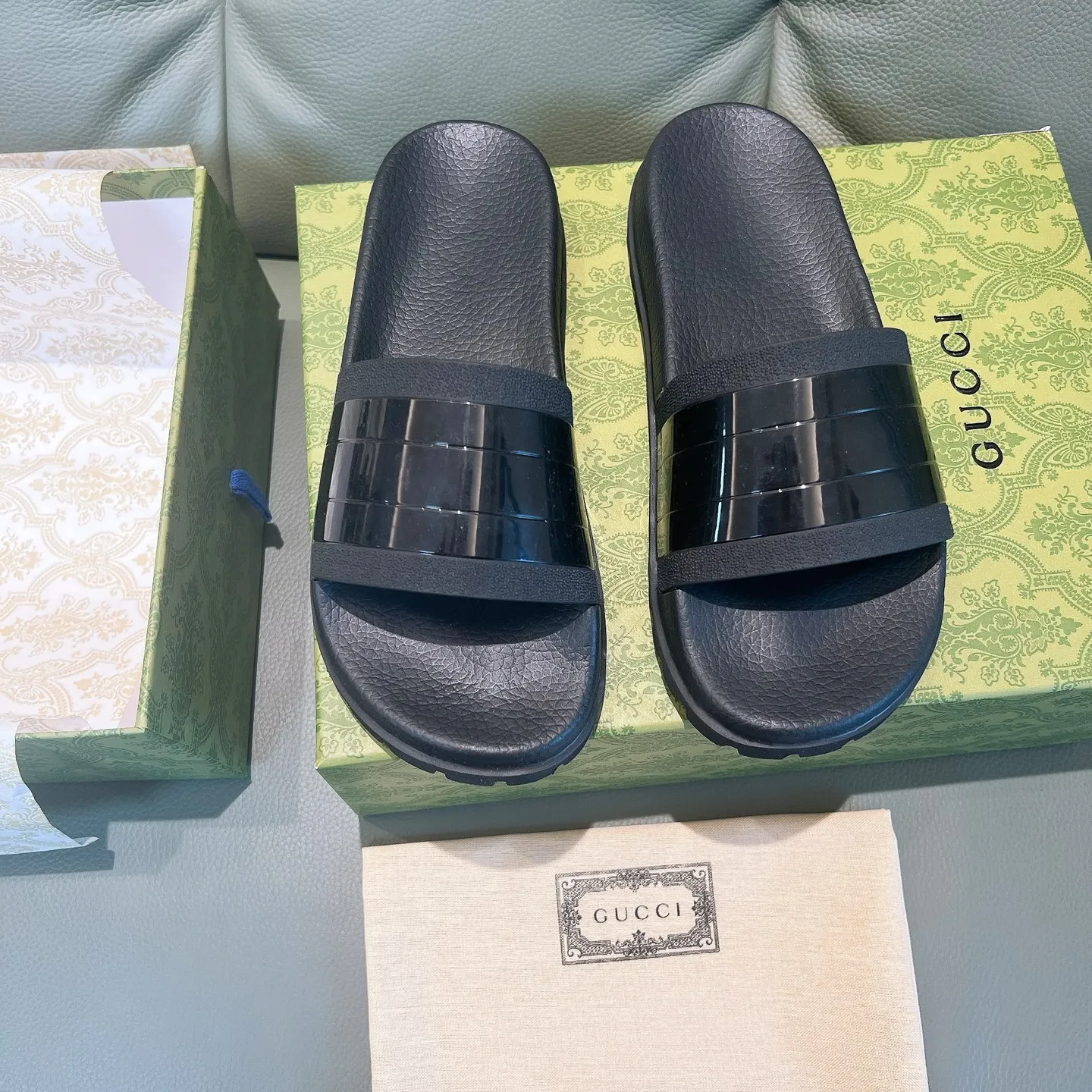 Men's Men's Shoes 130🐮🐮Gucci Gucci Slippers Gucci 2024 latest beach sandals slippers Original molding double G LOGO Original molding consistent Outsole: Men's Men's Shoes u double-layer outsole Size: 35-46